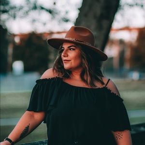 Meet your Posher, Kristina